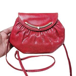 Finesse La Model red small  clutch/crossbody bag